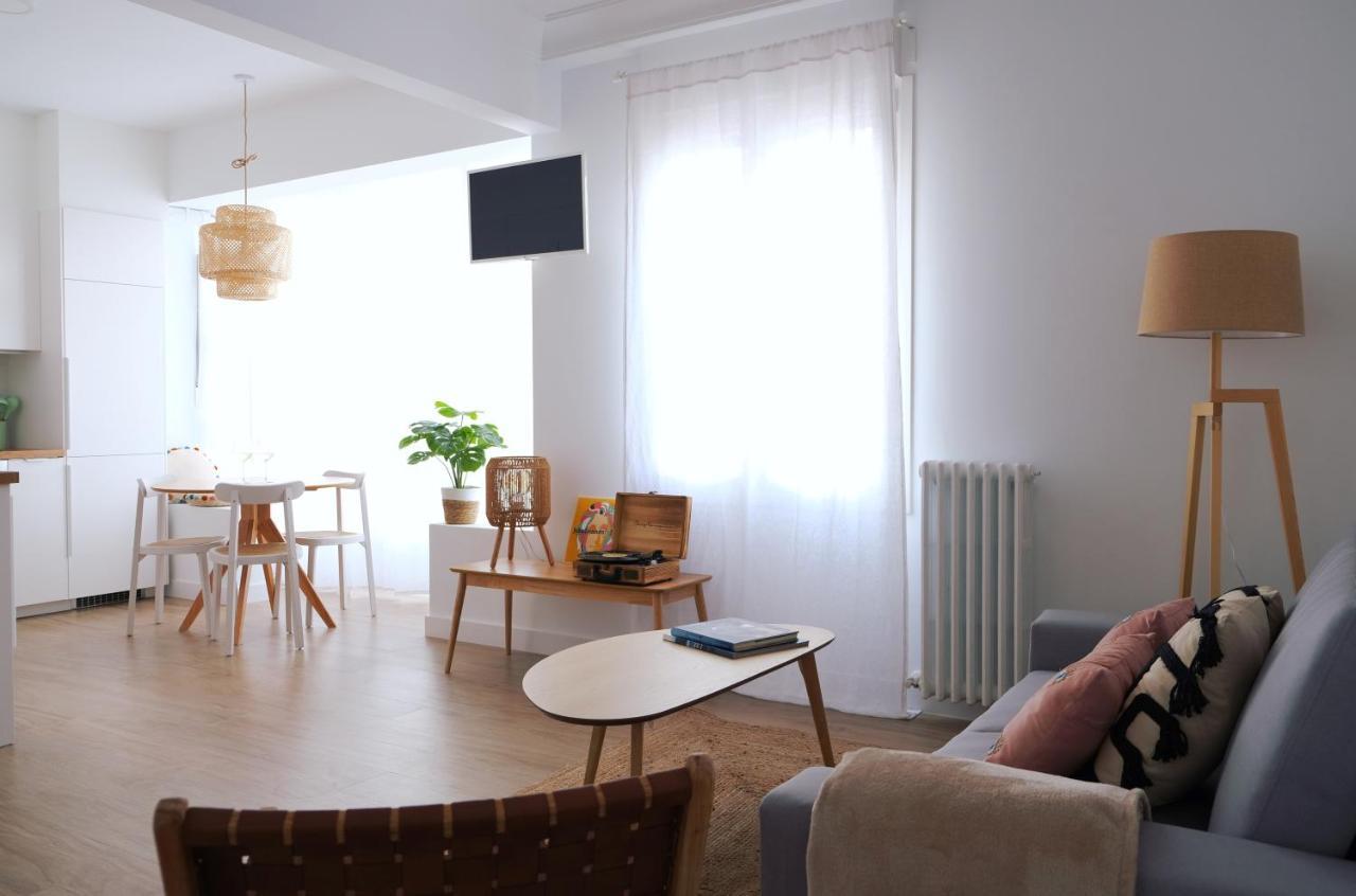 Bright And Modern Apartment In Bilbao City Center Exteriör bild
