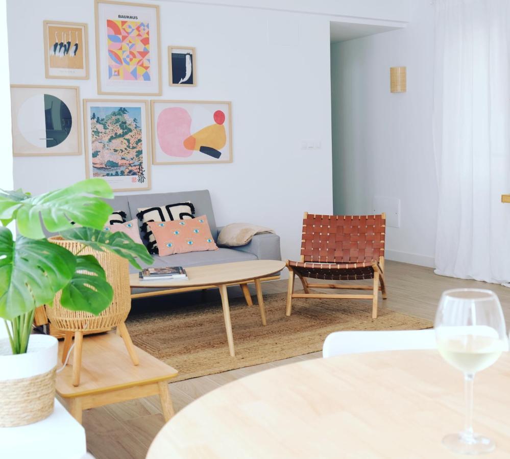 Bright And Modern Apartment In Bilbao City Center Exteriör bild